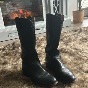 Tecova black leather cowboy boots size 7.5